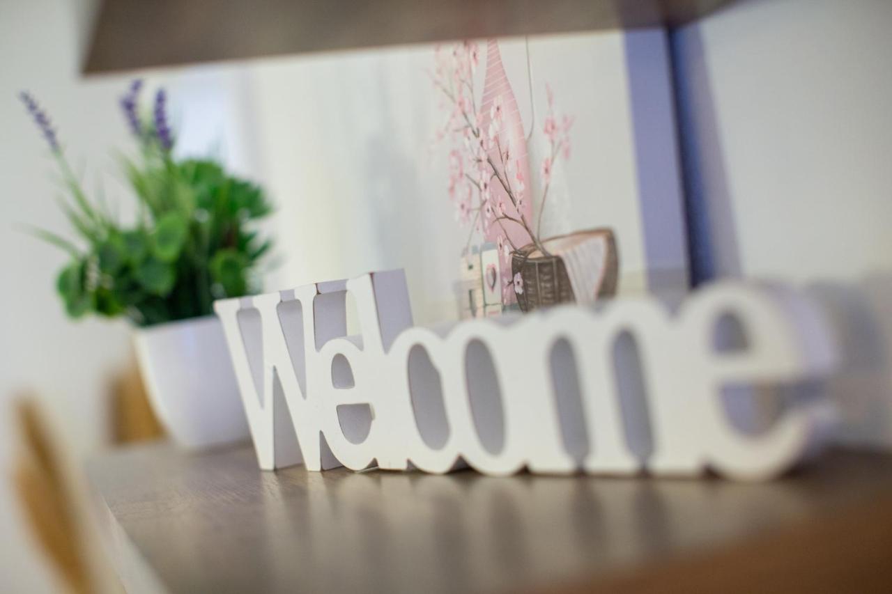 Apartments Dubra Komiža Екстериор снимка