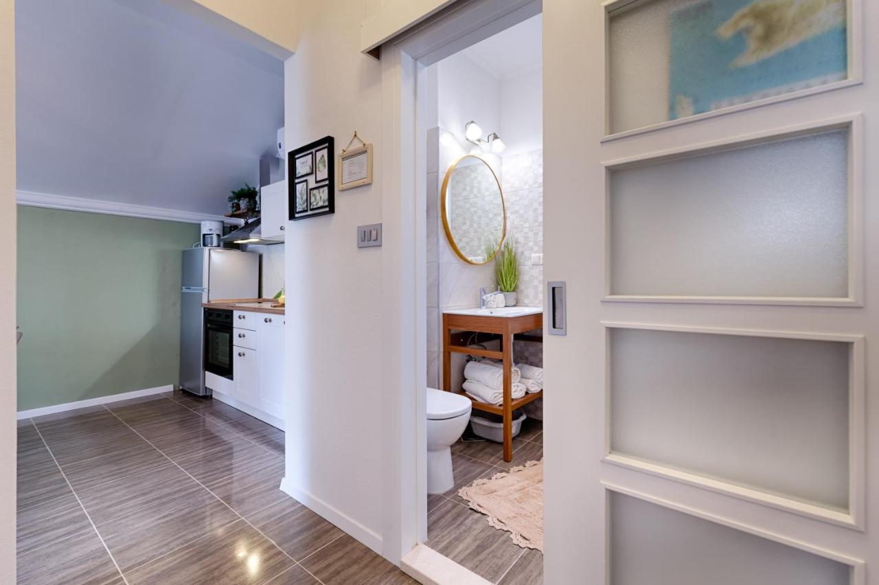 Apartments Dubra Komiža Екстериор снимка