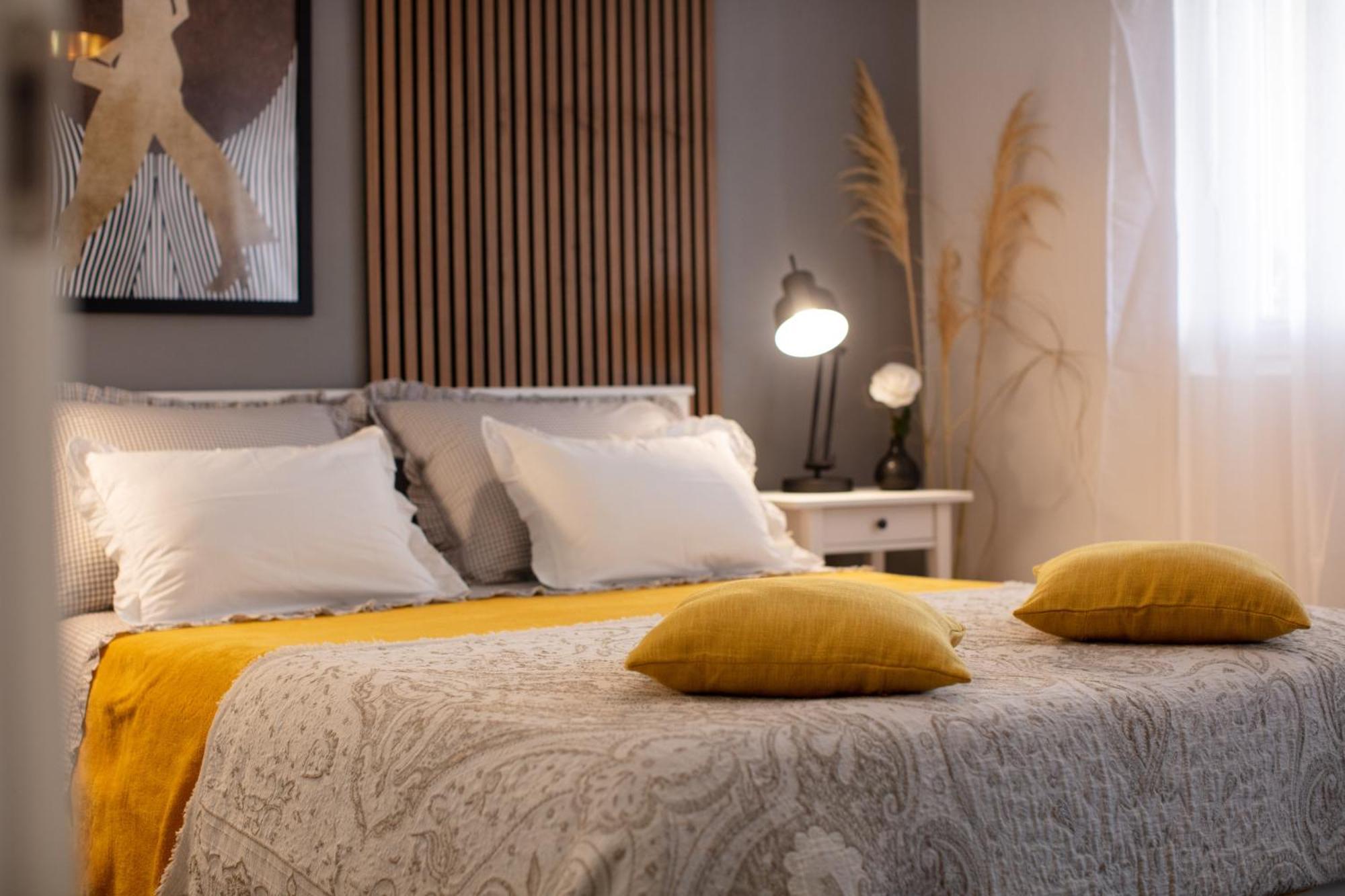 Apartments Dubra Komiža Екстериор снимка